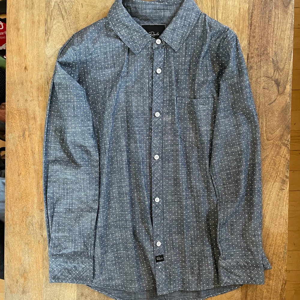 Rails chambray style button up size XS